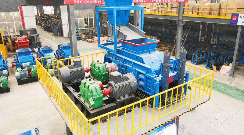 狼牙破碎機(jī)這么火，有哪些生產(chǎn)特點？多少錢一臺